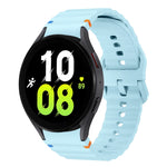 Bracelet de montre en silicone cousu motif vague, pour Samsung Galaxy Watch 7 40 / 44mm, pour Samsung Galaxy Watch 6 Classic, pour Samsung Galaxy Watch 6 40 / 44mm, pour Samsung Galaxy Watch 5 40 / 44mm