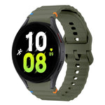 Bracelet de montre en silicone cousu motif vague, pour Samsung Galaxy Watch 7 40 / 44mm, pour Samsung Galaxy Watch 6 Classic, pour Samsung Galaxy Watch 6 40 / 44mm, pour Samsung Galaxy Watch 5 40 / 44mm