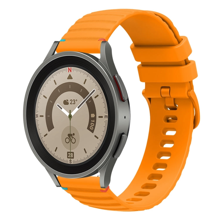 Bracelet de montre en silicone 20mm ondulé à points cousus, pour Samsung Galaxy Watch 5 40 / 44mm, pour Samsung Galaxy Watch 5 Pro 45mm, pour Samsung Galaxy Watch 4 40 / 44mm, pour Samsung Galaxy Watch 4 Classic 42 / 46mm