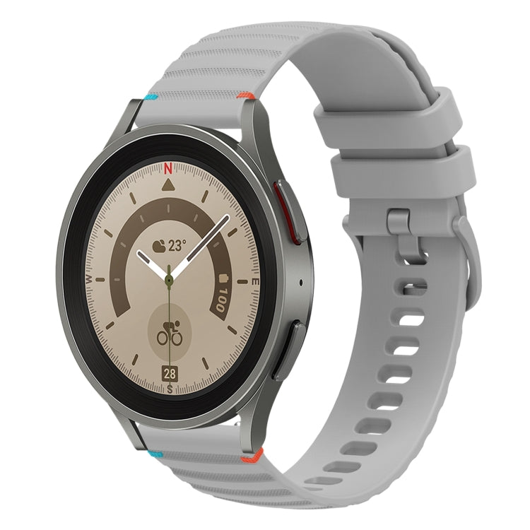 Bracelet de montre en silicone 20mm ondulé à points cousus, pour Samsung Galaxy Watch 5 40 / 44mm, pour Samsung Galaxy Watch 5 Pro 45mm, pour Samsung Galaxy Watch 4 40 / 44mm, pour Samsung Galaxy Watch 4 Classic 42 / 46mm