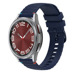 Bracelet de montre en silicone ondulé à points cousus 20mm, pour Samsung Galaxy Watch FE 40mm, pour Samsung Galaxy Watch 7 40 / 44mm, pour Samsung Galaxy Watch 6 Classic 43 / 47mm, pour Samsung Galaxy Watch 6 40 / 44mm