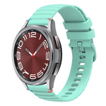 Bracelet de montre en silicone ondulé à points cousus 20mm, pour Samsung Galaxy Watch FE 40mm, pour Samsung Galaxy Watch 7 40 / 44mm, pour Samsung Galaxy Watch 6 Classic 43 / 47mm, pour Samsung Galaxy Watch 6 40 / 44mm