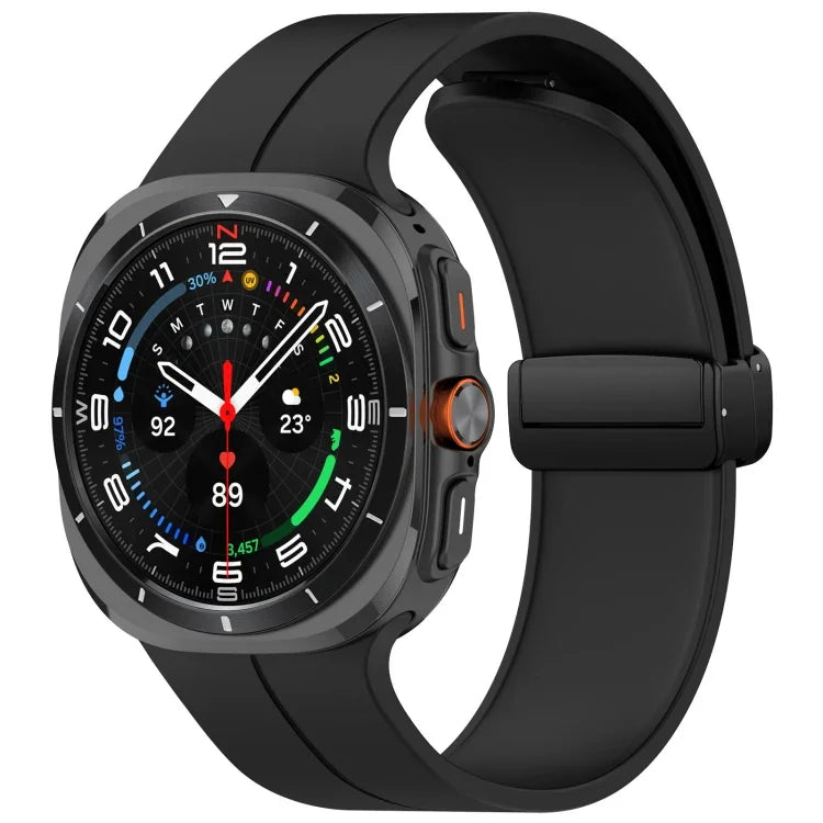 Bracelet de montre en silicone pliable à boucle magnétique style rainuré pour Samsung Galaxy Watch Ultra 47 mm