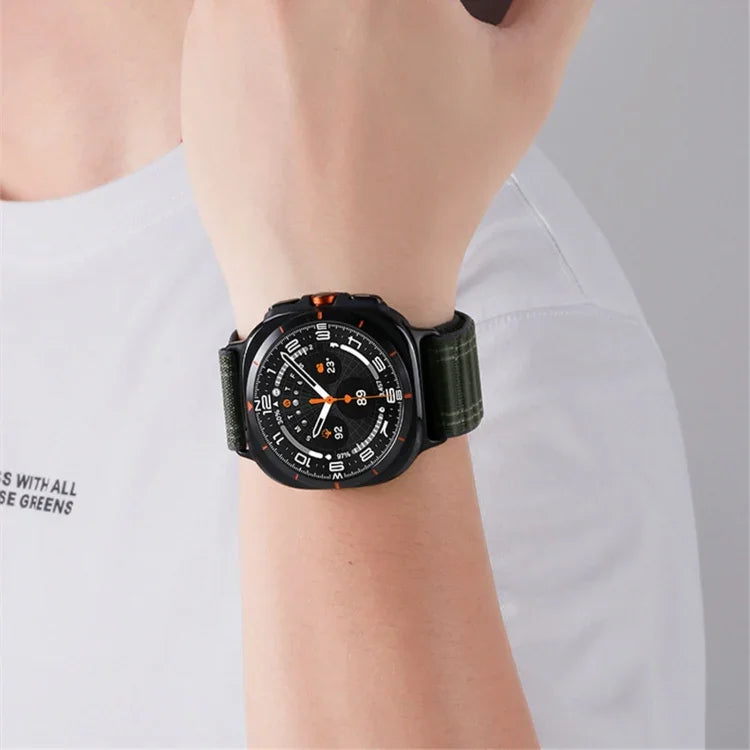 Bracelet de montre en nylon à motif vagues pour Samsung Galaxy Watch Ultra 47 mm / Ultra 2025, fermeture auto-agrippante.
