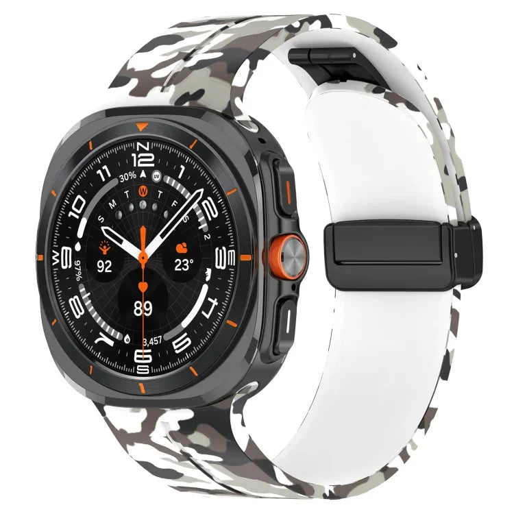 Bracelet de montre en silicone à boucle magnétique pliable pour Samsung Galaxy Watch Ultra 47 mm