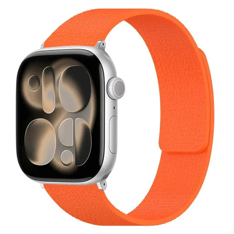 Bracelet de montre magnétique en silicone à texture litchi, compatible avec Apple Watch 46 mm / 49 mm / 45 mm / 44 mm et Apple Watch 42 mm / 41 mm / 40 mm / 38 mm.