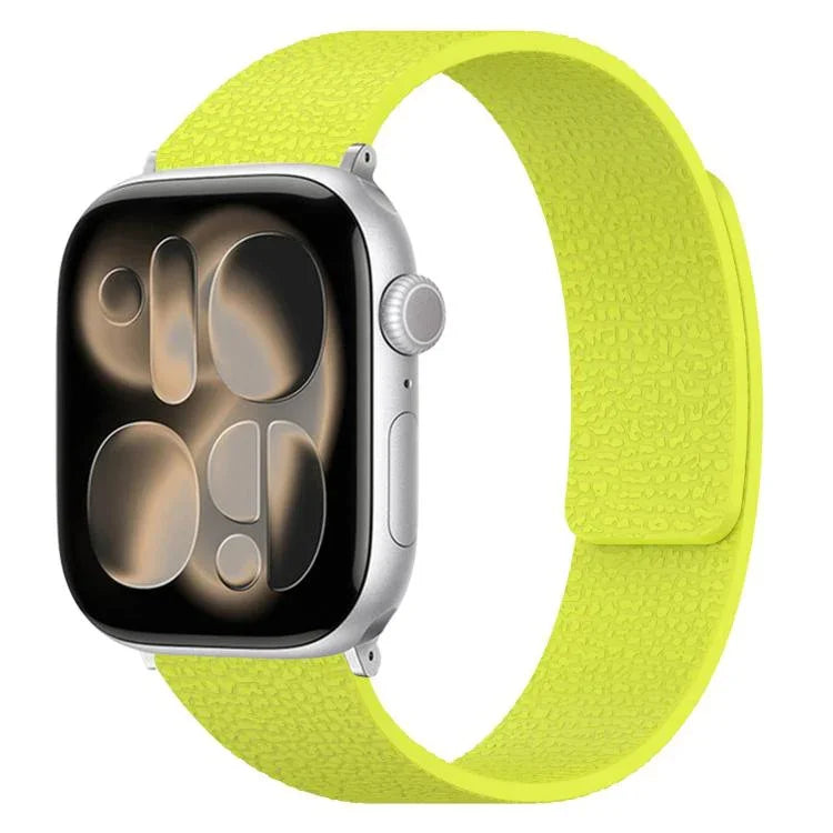 Bracelet de montre magnétique en silicone à texture litchi, compatible avec Apple Watch 46 mm / 49 mm / 45 mm / 44 mm et Apple Watch 42 mm / 41 mm / 40 mm / 38 mm.