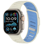 Bracelet de montre en silicone bicolore respirant avec boucle oblique, compatible avec Apple Watch 46 mm / 49 mm / 45 mm / 44 mm