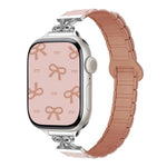 Bracelet de montre magnétique en silicone avec nœud papillon, pour Apple Watch 46 mm / 49 mm / 45 mm / 44 mm et Apple Watch 42 mm / 41 mm / 40 mm / 38 mm.