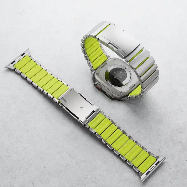 Bracelet de montre Turtle Buckle bicolore en titane et silicone, pour Apple Watch 46 mm / 49 mm / 45 mm / 44 mm