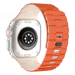 Bracelet de montre magnétique en silicone à une seule goupille, orné d'un motif de cheval, pour Apple Watch 46 mm / 49 mm / 45 mm / 44 mm