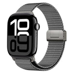 Bracelet de montre en titane massif avec boucle magnétique milanaise, compatible avec Apple Watch 46 mm / 49 mm / 45 mm / 44 mm