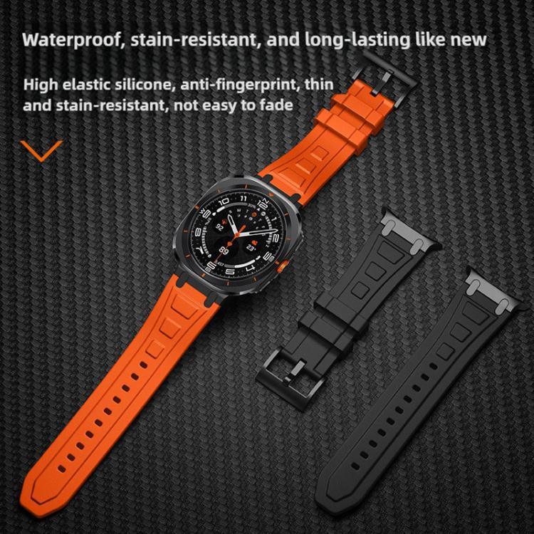 Bracelet de montre en silicone à triple couche d'armure, pour Samsung Galaxy Watch Ultra / Ultra 2025