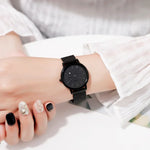 Montre Femme Élégante Simple Business Fashion Europe et Amérique SKMEI 1530 Montre Quartz Fine pour Étudiante
