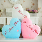Coussin peluche lumineux en forme de cœur avec motif lettres anglaises