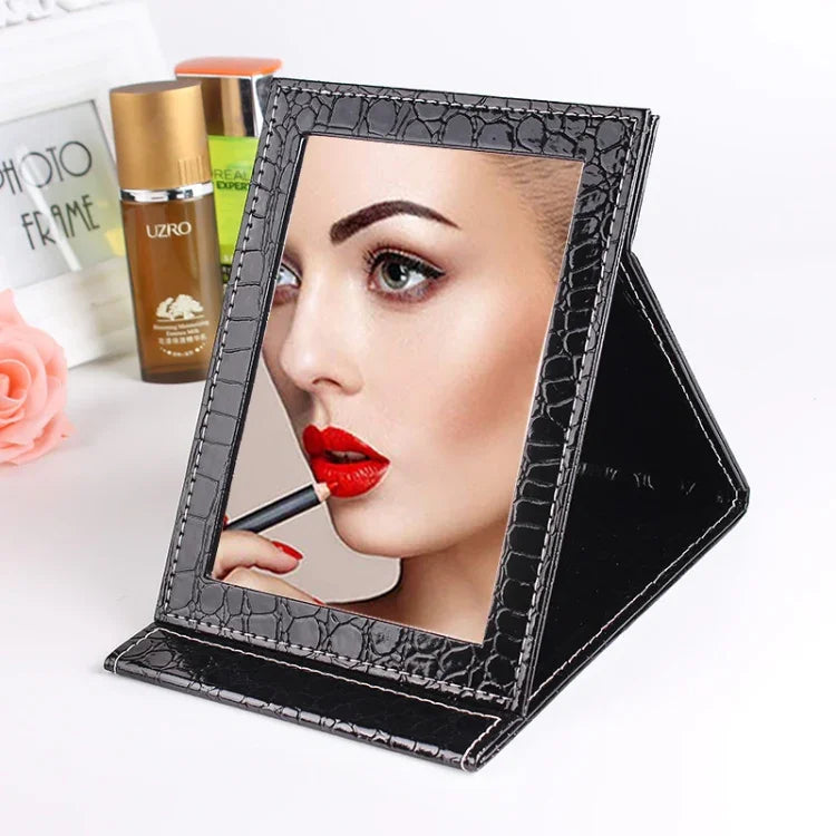 Miroir de Maquillage en Cuir en Forme de Carré Motif Alligator Portable, Noir L 18x25.5x1.6CM, Noir M15x20.5x1.6CM, Noir S 12x17.5x1.6CM, Marron L 18x25.5x1.6CM, Marron M15x20.5x1.6CM, Marron S 12x17.5x1.6CM, Rouge L 18x25.5x1.6CM, Rouge M15x20.5x1....