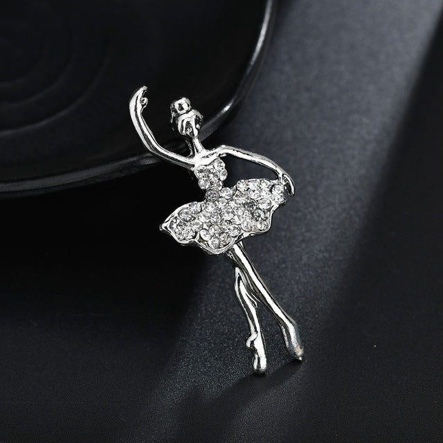 Broche en forme de danseuse de ballet avec fleur et cristaux, or, argent