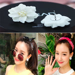 2 paires de boucles d'oreilles pendantes rondes avec perles et fleurs blanches adorables