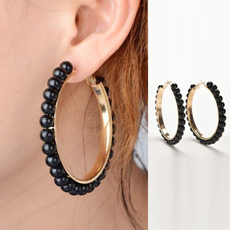1 paire de boucles d'oreilles créoles pour fille avec perles et grand cercle, noires, blanches, noires et blanches