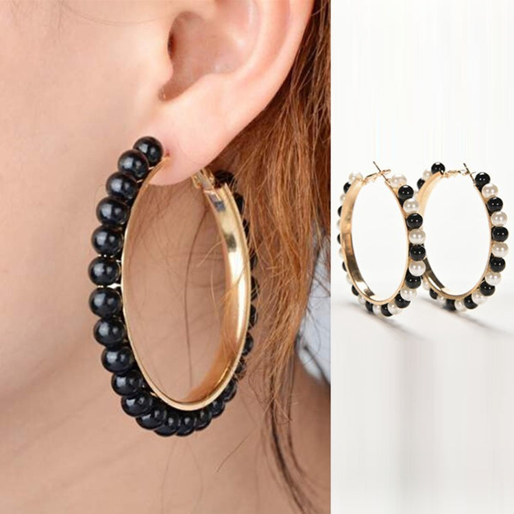 1 paire de boucles d'oreilles créoles pour fille avec perles et grand cercle, noires, blanches, noires et blanches