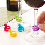 Lot de 7 bouchons de vin en silicone motif dessin animé et marqueurs de verre à pied, livraison de couleurs aléatoires, 7 pièces motif dessin animé
