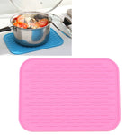 Tapis isolant en silicone épais et coloré de style européen, dessous de plat anti-brûlure, imperméable pour table et téléphone.