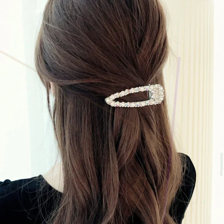 Barrettes à cheveux élégantes en perles et strass de luxe pour femmes Flash de mode