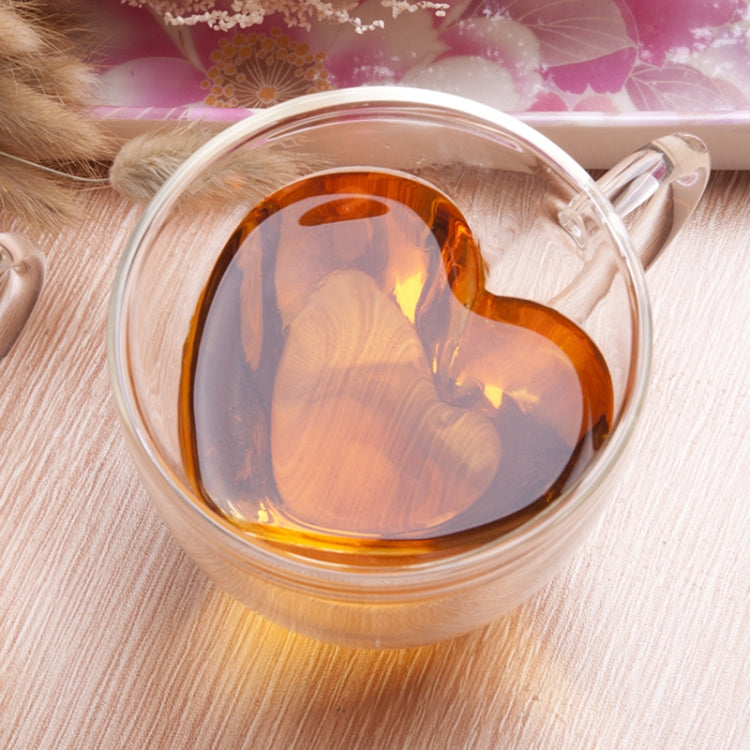Tasses à thé transparentes à double paroi en verre résistant en forme de cœur