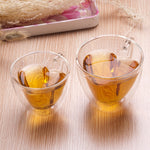 Tasses à thé transparentes à double paroi en verre résistant en forme de cœur
