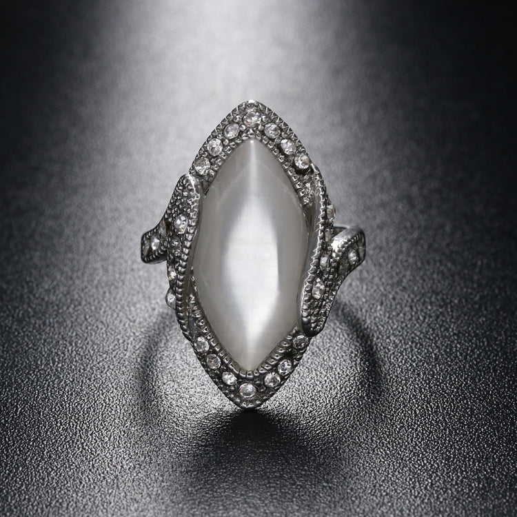 Bague ovale vintage en argent plaqué opale blanche pour femme, taille 8