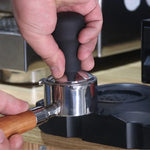 Pilon à poudre de café en acier inoxydable avec presse à poudre en alumine à pression constante, 58mm noir