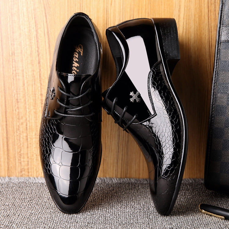 Chaussures homme en cuir à texture crocodile brillante à bout pointu, tailles 38, 39, 40, 41, 42, 43, 44, 45