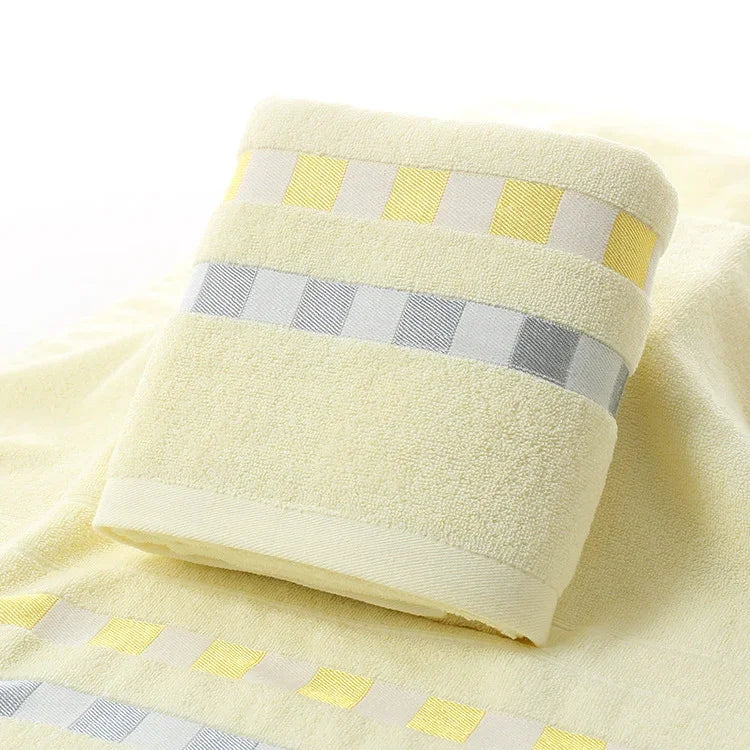 Serviette de bain carrée unie en coton protection environnementale naturelle serviette de bain brodée serviette ménagère