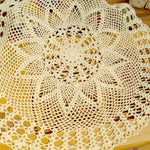 Nappe ronde en crochet fait main exquis jardin de fleurs Mori coton dentelle ajourée tissée, diamètre 60cm