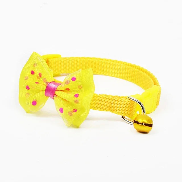 Collier à clochette réglable avec nœud papillon pour chats et chiens - Accessoires pour animaux de compagnie