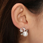 Boucles d'oreilles clous en forme de tête de cerf ornée de perles, boucles d'oreilles de chevreuil, clous d'oreille d'élan