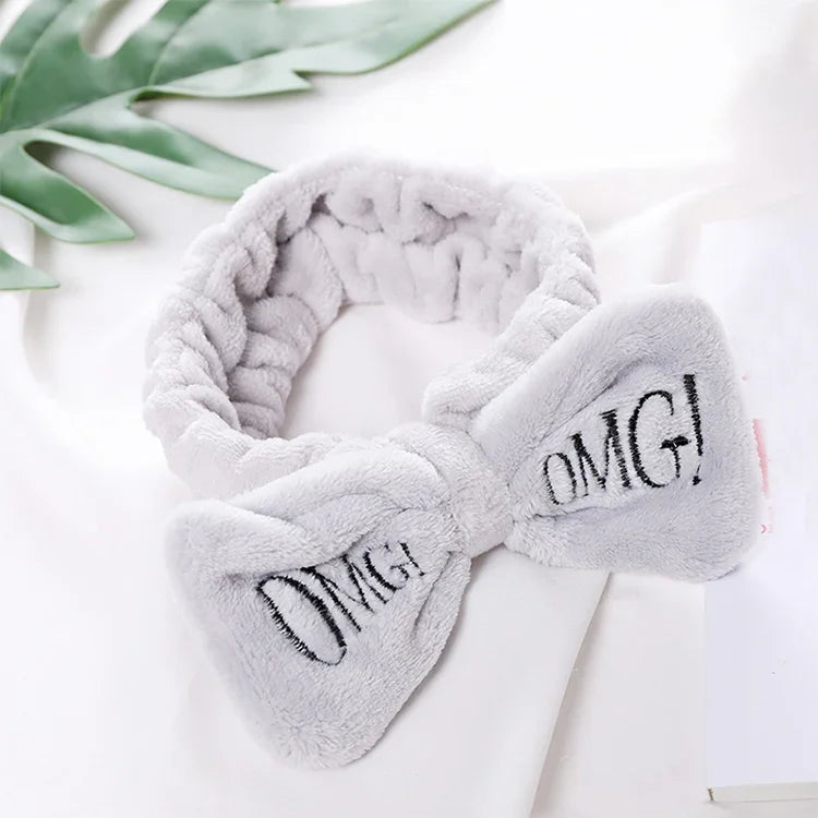 Femmes Nouvelle Lettre "OMG" Bandeaux Polaires Corail Doux avec Nœud Accessoires Cheveux Mignons Serre-tête