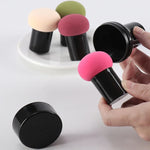 8 éponges à maquillage en forme de tête de champignon, rondes, avec manche, de couleur bleu clair, rose, couleur chair, noir, rouge vin, café, rouge rosé, matcha