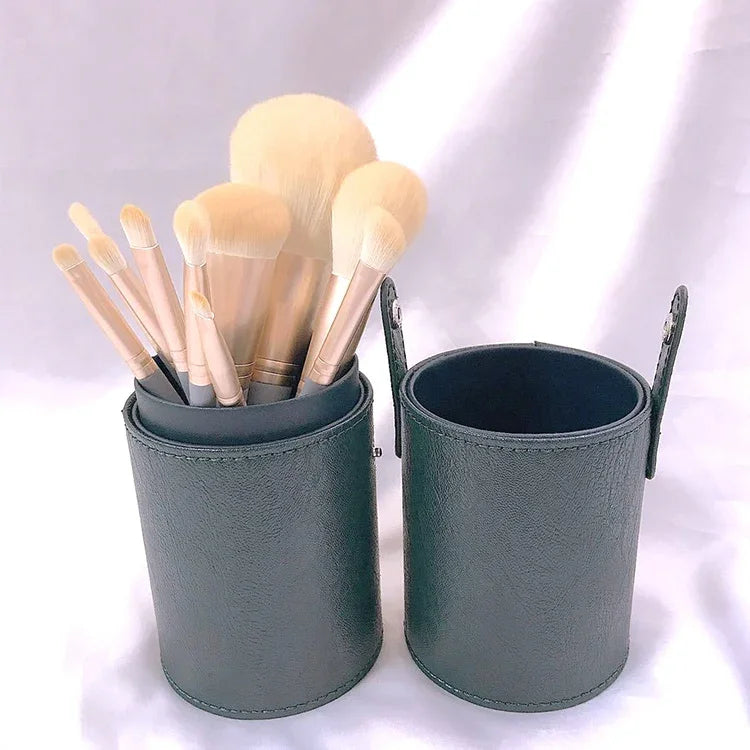 10 PIÈCES / Ensemble de pinceaux de maquillage en fibre de maïs pour la poudre libre, le visage et les yeux, sans sac, avec sac bleu, avec sac argenté, avec cylindre rose, avec cylindre vert, avec sac zippé rose