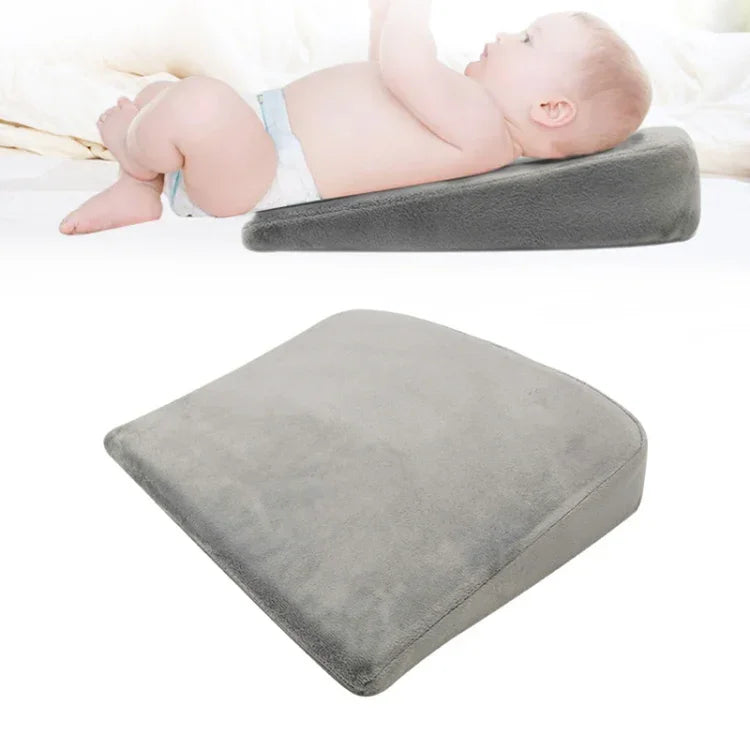 Coussin incliné triangulaire en mousse à mémoire pour nourrisson, oreiller d'allaitement pour femmes enceintes et nouveau-nés, gris doux cristal, blanc à losanges, noir doux cristal