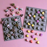Moule à gâteau en silicone 25 grilles, moule à biscuits en silicone pour fudge et bonbons durs, fruits, beignets