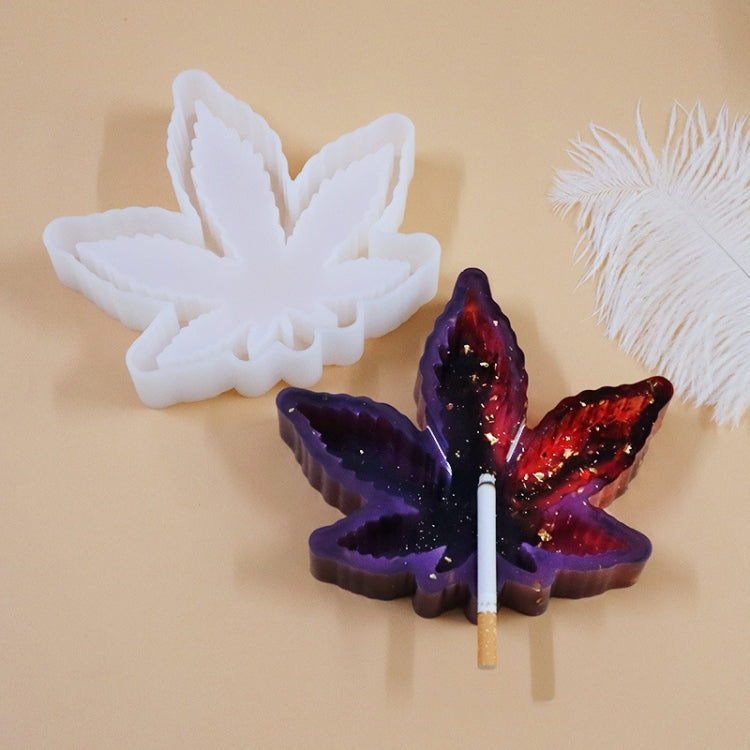 Moule en silicone combiné pour cendrier en feuille d'érable, broyeur de dents, broyeur de cigarettes, moule en époxy cristal DIY, forme de feuille d'érable