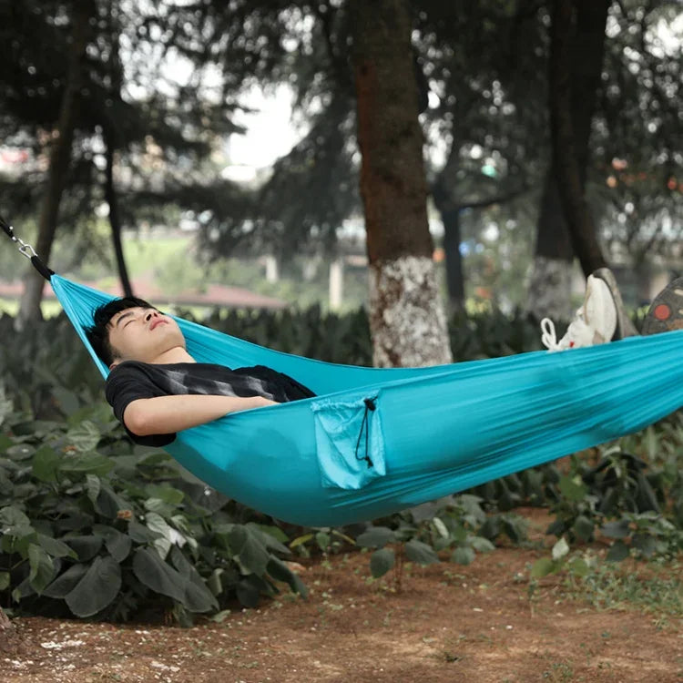Hamac de camping extérieur en nylon à une place, Livraison couleur aléatoire, 0,9x2,45m Couleur aléatoire