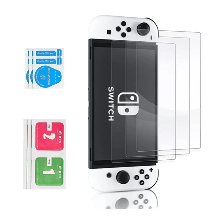 Kit de rangement pour console Switch OLED : coque en cristal, capuchon de protection, film de protection et pochette de rangement. Contient : pochette de rangement blanche 14 en 1 (avec dragonne) et pochette de rangement blanche 16 en 1.
