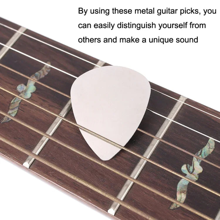 Lot de 10 pagaies de guitare Bayse en acier inoxydable pour pouces et doigts.