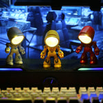 Veilleuse de bureau pliable magnétique à LED 9622 en forme de policier de dessin animé, 9622 (rouge), 9622 (noir), 9622 (jaune), 9622 (vert), 9622 (bleu), 9622 (blanc)