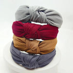 Bandeau serre-tête couleur unie avec cheveux pressés et large bord de 5 cm