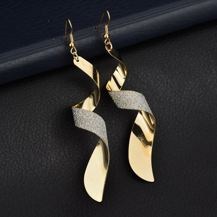Boucles d'oreilles 3D créoles longues torsadées givrées