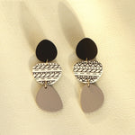 Boucles d'oreilles longues pour femmes en acrylique, motif graphique irrégulier