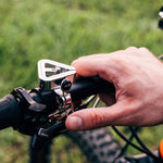 Sonnette universelle pour VTT N+1, sonnette triangulaire en cuivre, anneau clip noir, anneau clip argent, bande en caoutchouc noire, bande en caoutchouc argent